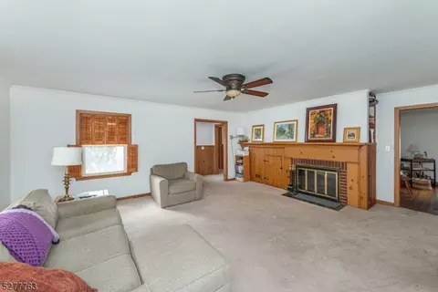 57 Conger St, Dover, NJ 07801 photo 2