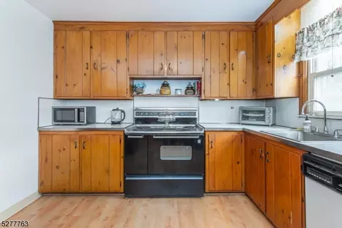 57 Conger St, Dover, NJ 07801 photo 15