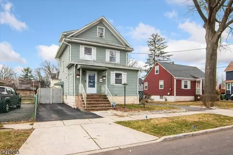 450 Stockton Ave, Roselle, NJ 07203