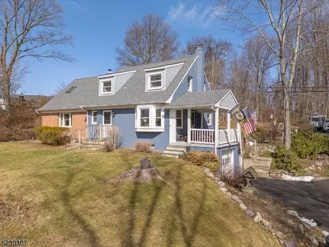 14 Old Jacksonville Rd, Montville Twp, NJ 07082