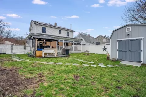 21 Bergen Ave, Wanaque Boro, NJ 07420 photo 22