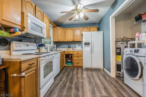 520 Guy Rd, Phillipsburg, NJ 08865 photo 8