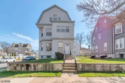126 Richelieu Ter, Newark, NJ 07106