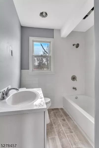 1429 Edwin Pl, Plainfield, NJ 07062 photo 17