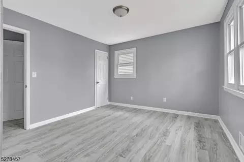 1429 Edwin Pl, Plainfield, NJ 07062 photo 4