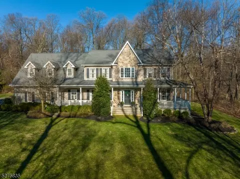 474 Bellwood Park Rd, Bethlehem Twp, NJ 08802
