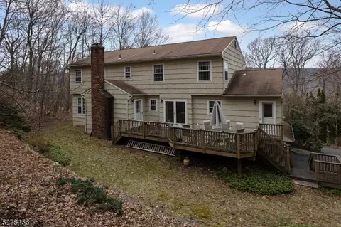 51 Forrest Rd, Randolph, NJ 07869 photo 4