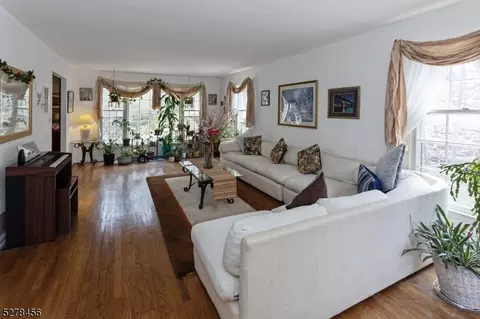51 Forrest Rd, Randolph, NJ 07869 photo 7