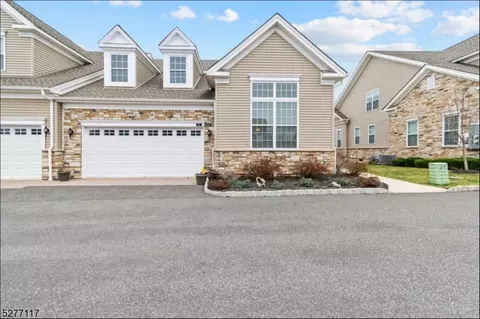 55 Van Cleef Dr, Whitehouse Station, NJ 08889