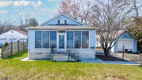 1041 New Market Ave, South Plainfield, NJ 07080