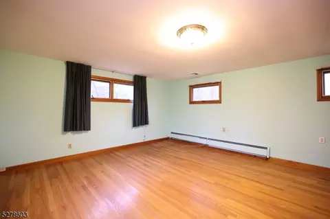 131 Macdonald Dr, Wayne, NJ 07470 photo 18