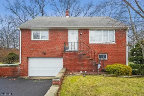320 Boyle Ave, Totowa, NJ 07512