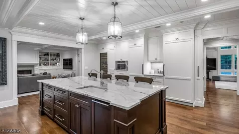 11 White Pine Rd, Upper Saddle River, NJ 07458 photo 11