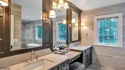11 White Pine Rd, Upper Saddle River, NJ 07458 photo 33