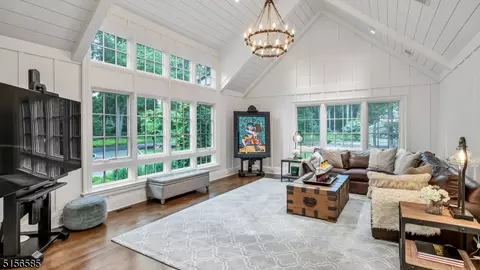 11 White Pine Rd, Upper Saddle River, NJ 07458 photo 7