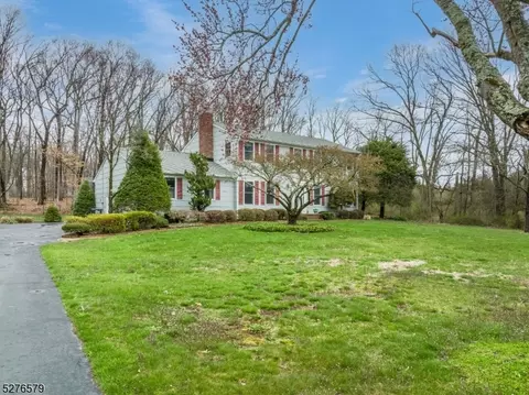 6 Old Forge Rd, Flemington, NJ 08822 photo 2