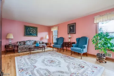 6 Old Forge Rd, Flemington, NJ 08822 photo 4