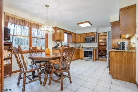6 Old Forge Rd, Flemington, NJ 08822 photo 7