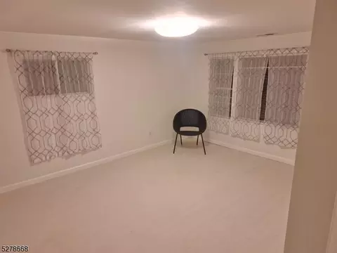 156 Pascack Rd, Westwood, NJ 07675