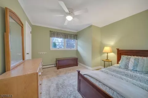 27 Manor Dr, Wayne, NJ 07470 photo 30