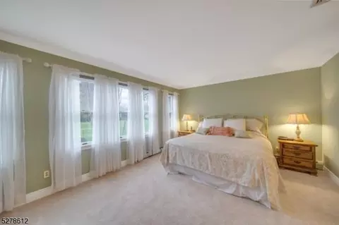 27 Manor Dr, Wayne, NJ 07470 photo 28