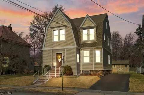 15 Elizabeth Ave, Kearny, NJ 07032