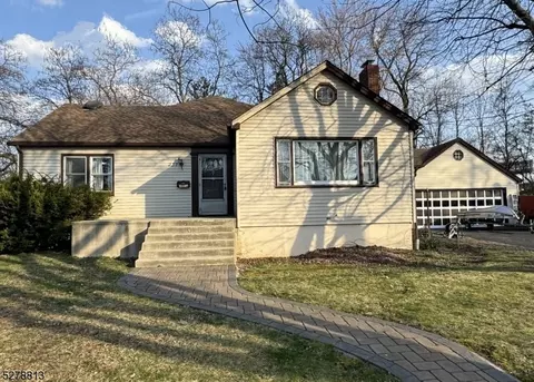 237 Jacksonville Dr, Parsippany-troy Hills Twp, NJ 07054