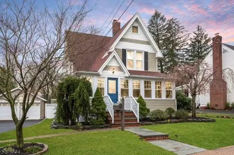 310 Lincoln Ave, Cranford, NJ 07016