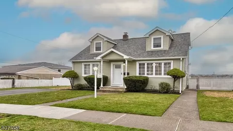 148 Burns Ave, Lodi, NJ 07644