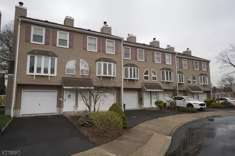 777 Jefferson Ave #9, Rahway, NJ 07065
