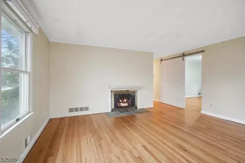 263 Northview Ter, Springfield, NJ 07081 photo 8