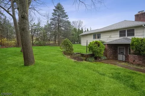 263 Northview Ter, Springfield, NJ 07081 photo 29