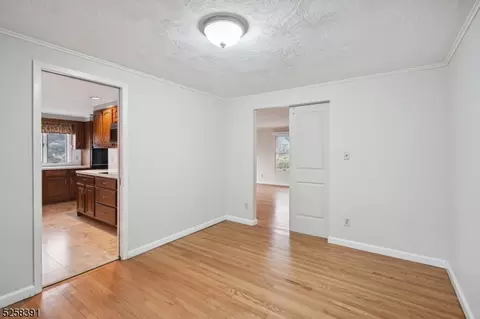 263 Northview Ter, Springfield, NJ 07081 photo 10