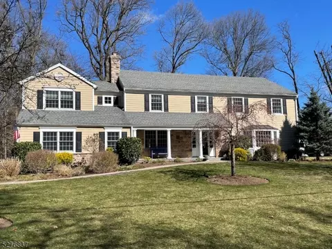 92 Portland Rd, Summit, NJ 07901