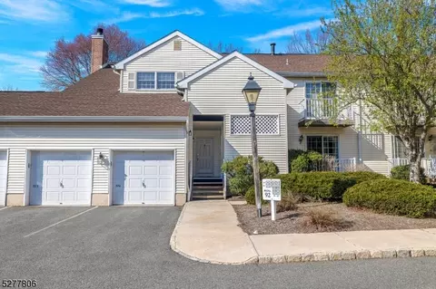 319 Potomac Dr, Basking Ridge, NJ 07920