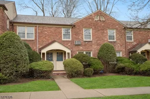 380 Main St #11, Chatham, NJ 07928