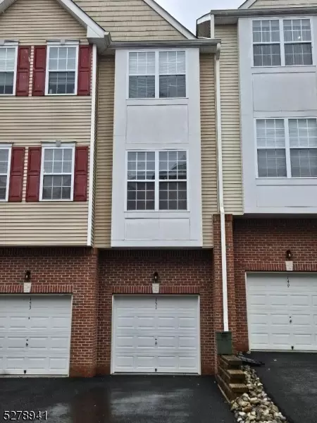 151 Conover Ter, Lebanon, NJ 08833