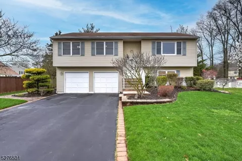 199 Saxson St, Hillsborough, NJ 08844