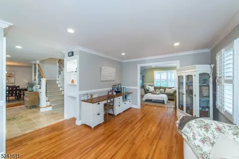 Living - 10 Fox Hill Dr, Wayne, NJ 07470 photo 6 of 8