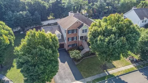 Exterior - 10 Fox Hill Dr, Wayne, NJ 07470 photo 5 of 6