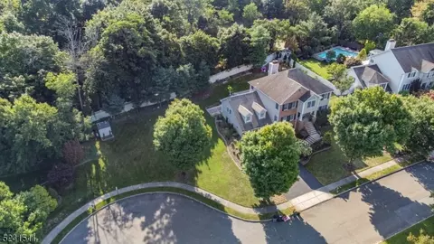View/Area - 10 Fox Hill Dr, Wayne, NJ 07470 photo 2 of 4