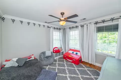 Bedroom - 10 Fox Hill Dr, Wayne, NJ 07470 photo 3 of 5