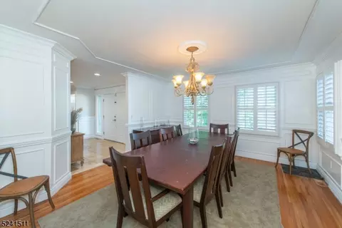 Dining - 10 Fox Hill Dr, Wayne, NJ 07470 photo 2 of 2