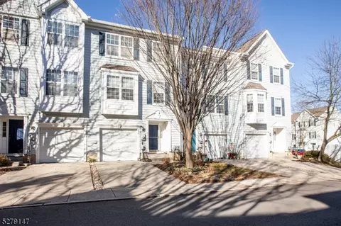 249 William Livingston Ct, Princeton, NJ 08540