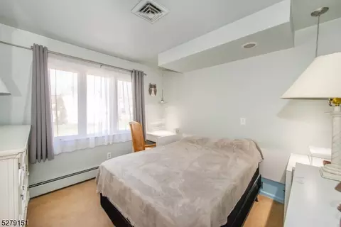 230 Homestead Rd, Paramus, NJ 07652 photo 14