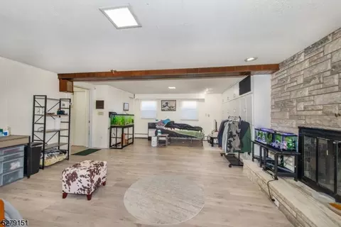 230 Homestead Rd, Paramus, NJ 07652 photo 20
