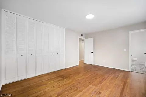 52 Wolf Pl, Hillside, NJ 07205 photo 10