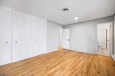 52 Wolf Pl, Hillside, NJ 07205 photo 23