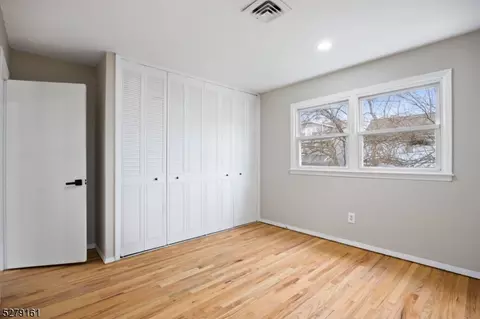 52 Wolf Pl, Hillside, NJ 07205 photo 27