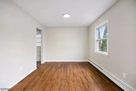 52 Wolf Pl, Hillside, NJ 07205 photo 4